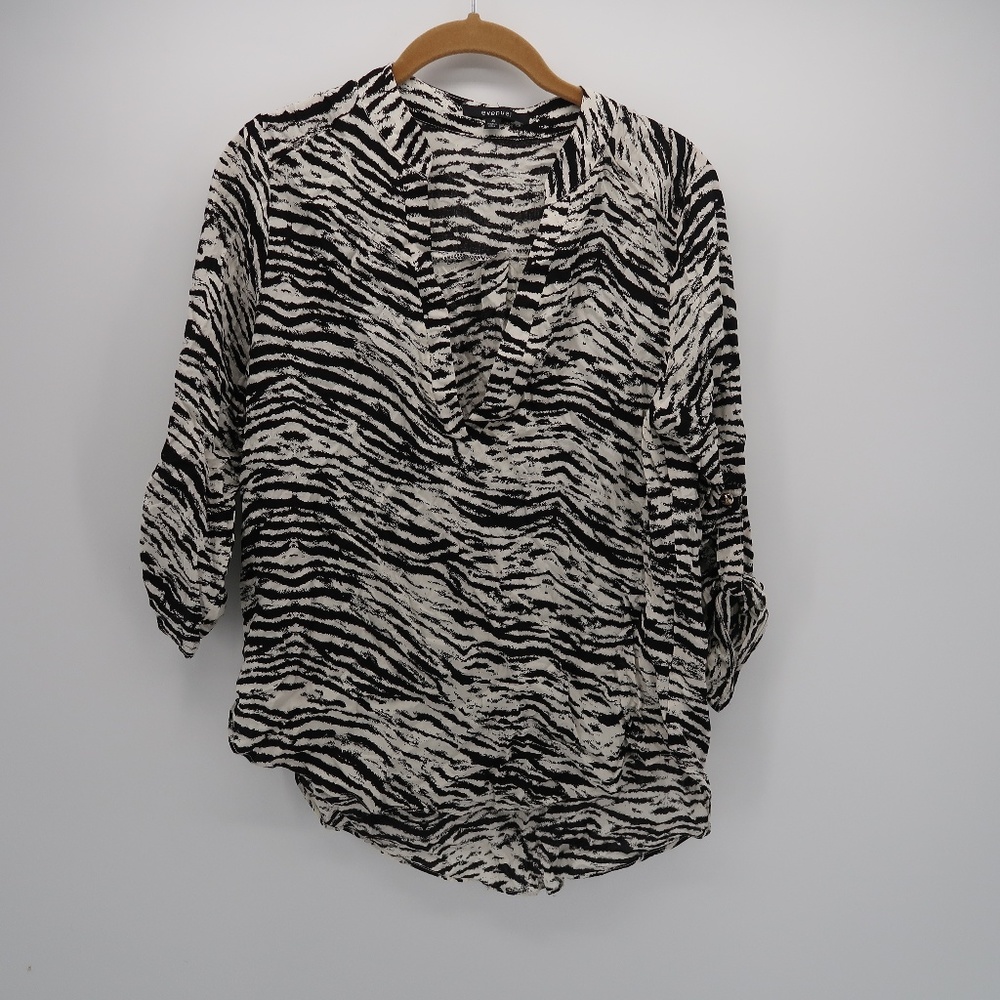 Evenuel Black White V-Neck Zebra Print Blouse